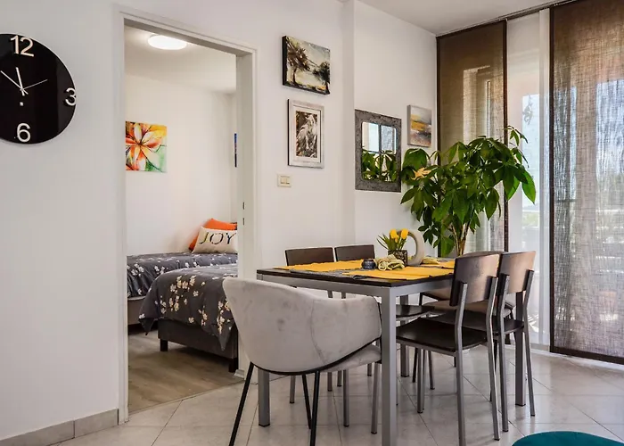 Kiki By Interhome * Rabac