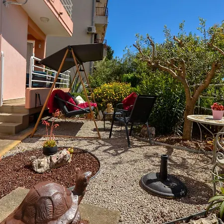 Kiki By Interhome Lägenhet Rabac